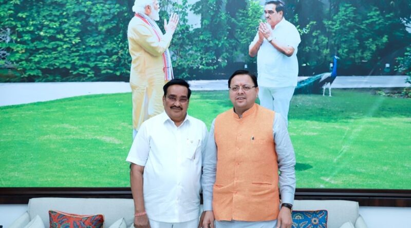 CM धामी ने जलशक्ति मंत्री सी आर पाटिल से 647 मेगावाट क्षमता की 7 जलविद्युत परियोजनाओं की अनुमति देने का किया आग्रह