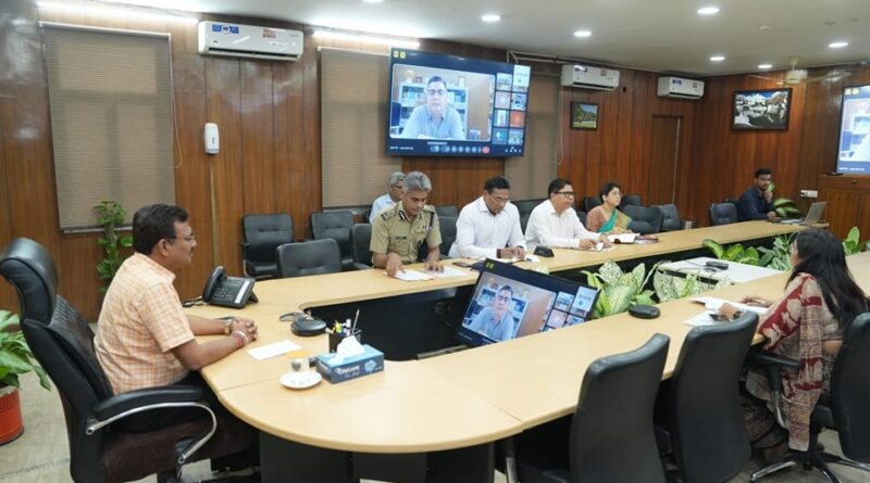 चारधाम यात्रा की तैयारियों के सम्बन्ध में मुख्य सचिव आनन्द बर्द्धन ने जिलाधिकारियों के वर्चुअल बैठक कर आवश्यक दिशा निर्देश दिए