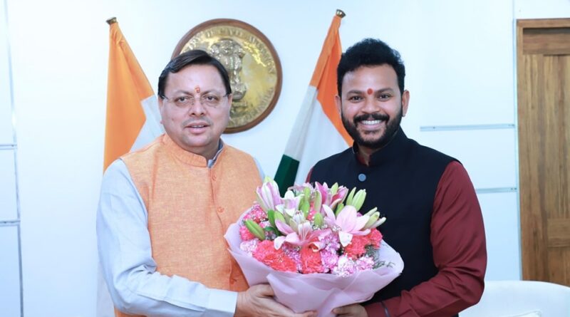 CM धामी ने चिन्यालीसौड़ और गौचर हवाई पट्टी का निरीक्षण कर हवाई सेवा का संचालन करने का अनुरोध किया