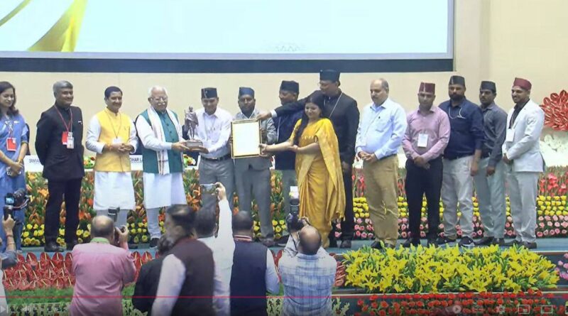 स्वच्छ सर्वेक्षण-2024: नगर पंचायत लालकुआं को राज्य में अपनी श्रेणी में प्रथम पुरस्कार एवं राष्ट्रीय स्तर पर “प्रोमिसिंग स्वच्छ शहर श्रेणी” पुरूस्कृत किया गया