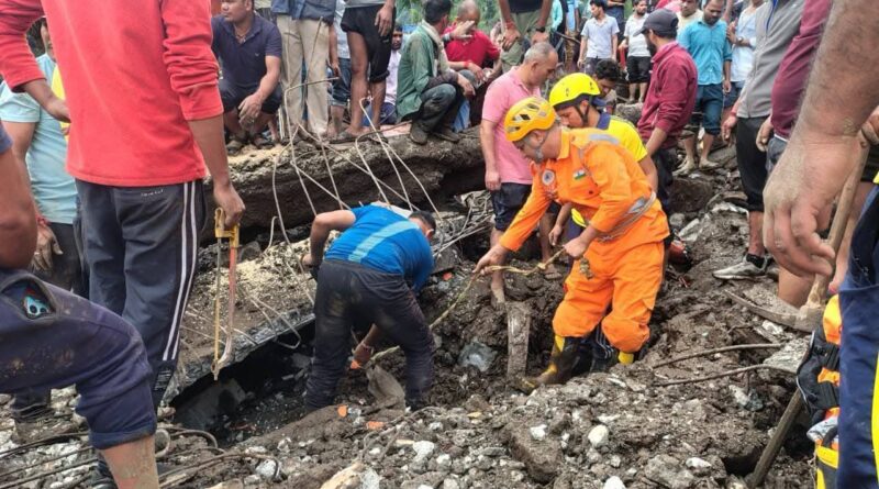 चमोली के नंदानगर में अतिवृष्टि के कारण 08 लोग लापता, 15-20 भवन व गौशाला के क्षतिग्रस्त, सीएम धामी ने ली जानकारी