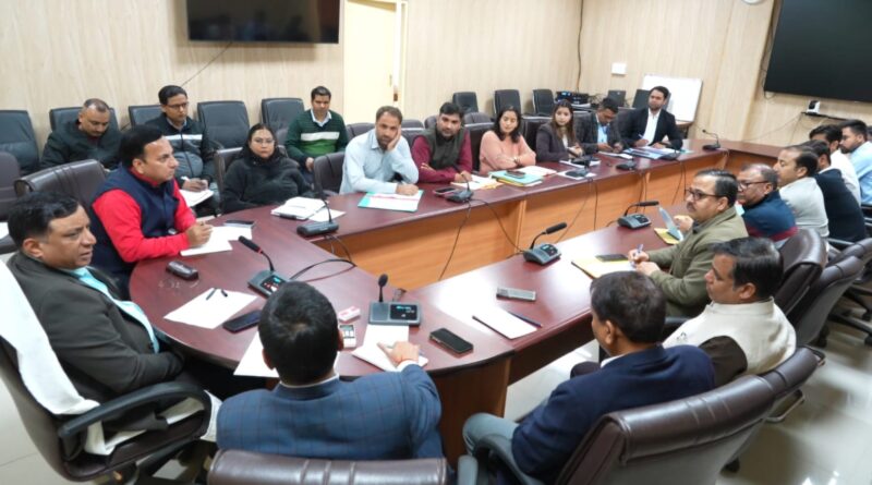 डीजी सूचना बंशीधर तिवारी ने मीडिया से बेहतर समन्वय बनाए रखने और पत्रकारों की समस्याओं का त्वरित समाधान करने के दिए निर्देश