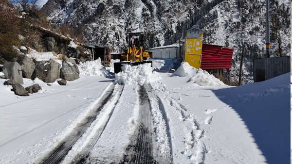 उत्तराखंड में फिर बदलेगा मौसम का मिजाज, एक फरवरी को दिखेगा असर, कहीं-कहीं हल्की बारिश और बर्फबारी होगी