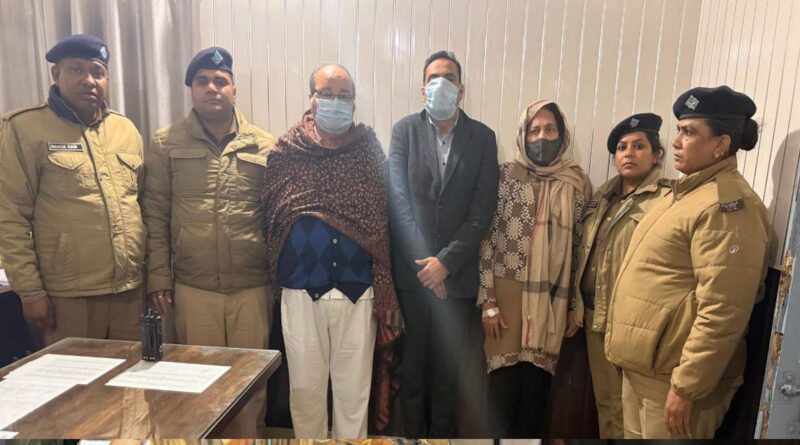 देहरादून तिब्बती मार्केट में हुई युवक की हत्या का दून पुलिस ने किया खुलासा, मृतक की माँ सहित उसके 02 अन्य सहयोगियों को पुलिस ने किया गिरफ्तार