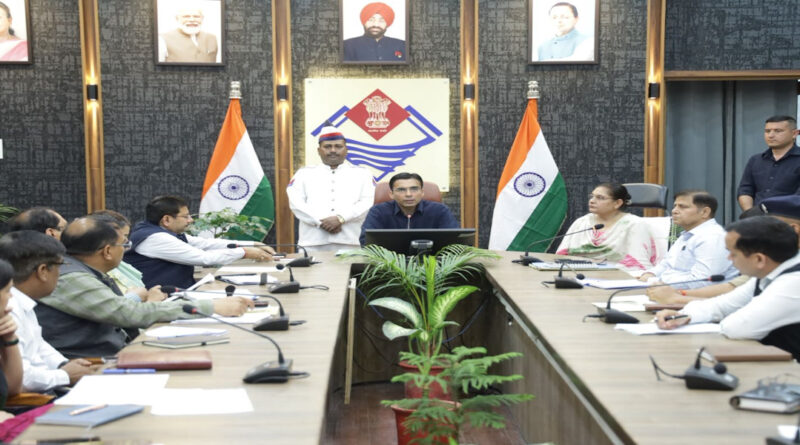 आपदा प्रबंधन को लेकर देहरादून प्रशासन सक्रिय, संवेदनशील इलाकों में आपदा न्यूनीकरण कार्यो को मिली मंजूरी