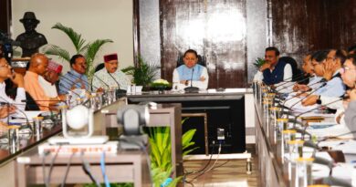 सीएम घोषणाओं के समयबद्ध क्रियान्वयन के लिए मुख्यमंत्री धामी ने अधिकारियों को दिये निर्देश