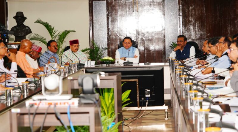 सीएम घोषणाओं के समयबद्ध क्रियान्वयन के लिए मुख्यमंत्री धामी ने अधिकारियों को दिये निर्देश