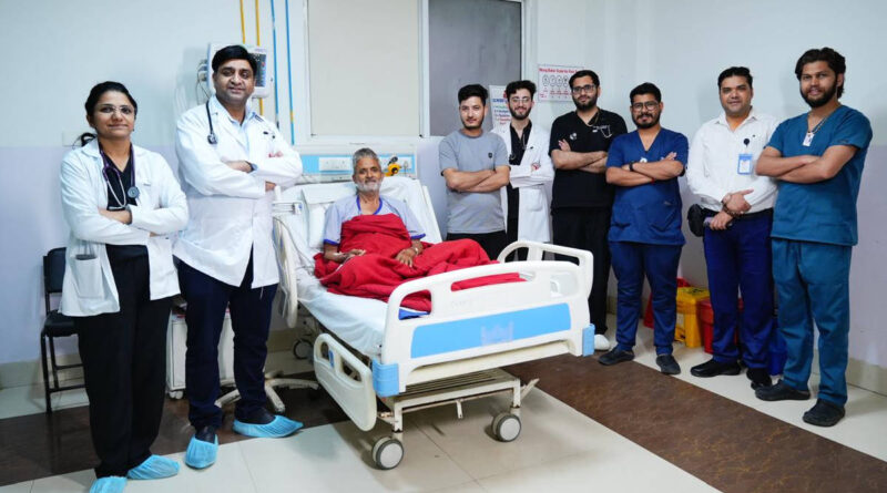 श्री महंत इन्दिरेश अस्पताल में जटिल हृदय रोग पर बड़ी जीत, टवी तकनीक से बिना हार्ट सर्जरी किए हार्ट पेशेंट को मिला नया जीवन