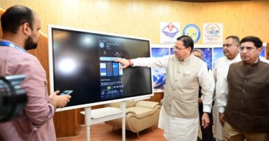 यूकॉस्ट पहुंचे CM धामी, स्टार्टअप सेंटर विकसित करने के लिए भूमि उपलब्ध कराने की घोषणा