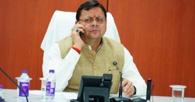 CM पुष्कर सिंह धामी देर रात्रि आपदा परिचालन केंद्र पहुंचे, टीएचडीसी टनल हादसे पर युद्धस्तर पर रेस्क्यू अभियान के निर्देश,  मजदूरों से वीडियो कॉन्फ्रेंसिंग के माध्यम से सीधे संवाद कर हालचाल जाना