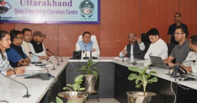 CM धामी ने हिमालयी क्षेत्रों में हाई एल्टीट्यूड ट्रैकिंग के दौरान फंसे ट्रेकर्स एवं माउंटेनियर्स के लिए संचालित राहत एवं बचाव अभियान की समीक्षा की