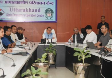CM धामी ने हिमालयी क्षेत्रों में हाई एल्टीट्यूड ट्रैकिंग के दौरान फंसे ट्रेकर्स एवं माउंटेनियर्स के लिए संचालित राहत एवं बचाव अभियान की समीक्षा की