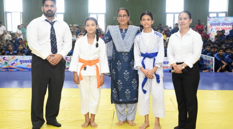मुख्यमंत्री चैंपियनशिप ट्रॉफी” में 317988 खिलाड़ी करा चुके रजिस्ट्रेशन, 10 वर्षो में सबसे अधिक: रेखा आर्य