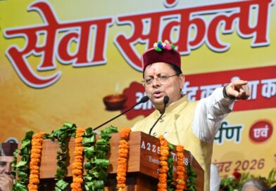 पीएम मोदी के जन्मदिवस पर 2100 दीपों से जगमगाया यमुना तट, सीएम धामी ने 7.52 करोड़ के स्नान घाट का किया लोकार्पण