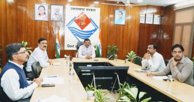 निजी विश्वविद्यालयों में नर्सिंग पाठ्यक्रमों के संचालन के लिए निर्धारित सभी मानकों का कड़ाई से पालन करें: मुख्य सचिव आनंद बर्द्धन